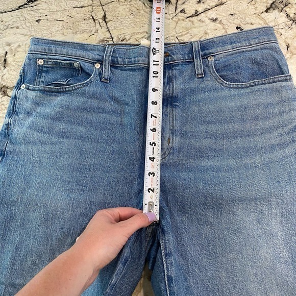 Madewell The High-Rise Slim Boyjean: Ripped Edition Size 32 - Picture 9 of 9